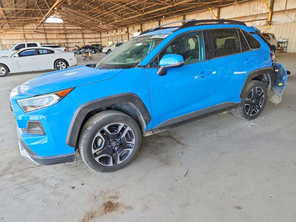 2019 Toyota Rav4 მანქანა იყიდება აუქციონზე, vin: 2T3J1RFV2KC001515, აუქციონის ნომერი: 60779036