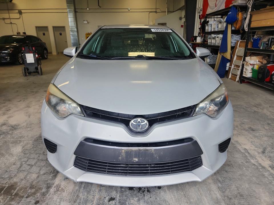 59594506 :رقم المزاد ، 2T1BURHE4FC413863 vin ، 2015 Toyota Corolla مزاد بيع