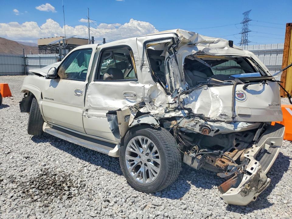 2005 Cadillac Escalade მანქანა იყიდება აუქციონზე, vin: 1GYEK63N15R205155, აუქციონის ნომერი: 61711446
