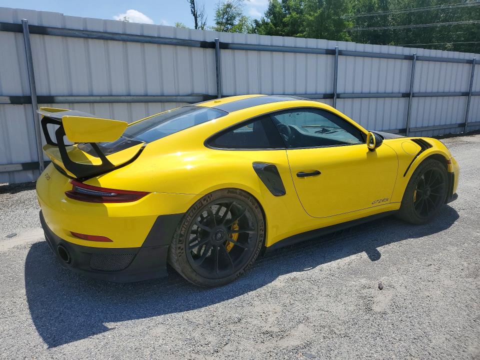 59167236 :رقم المزاد ، WP0AE2A93JS186024 vin ، 2018 Porsche 911 مزاد بيع