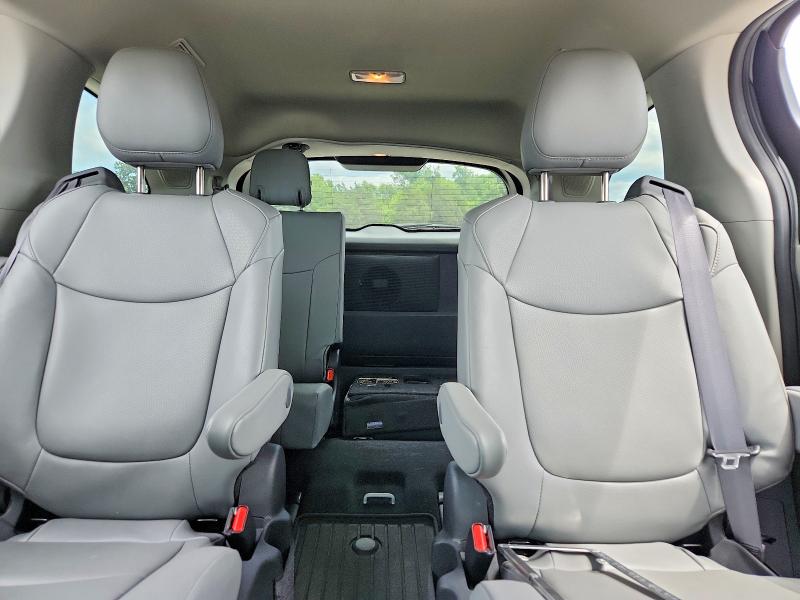 Auction sale of the 2024 Toyota Sienna, vin: 5TDJSKFC4RS135469, lot number: 61616316