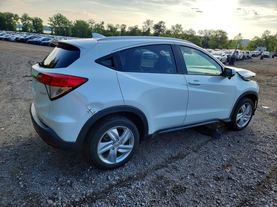 60390146 :رقم المزاد ، 3CZRU6H72KM721186 vin ، 2019 Honda Hr-v مزاد بيع