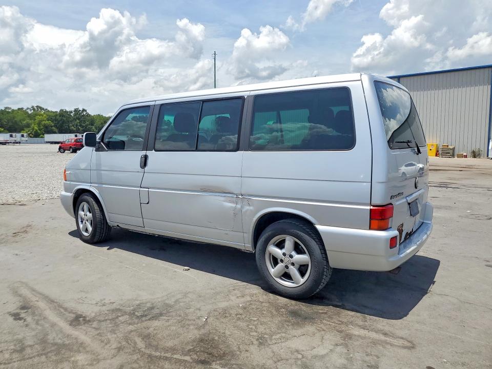 60559806 :رقم المزاد ، WV2MB47033H034157 vin ، 2003 Volkswagen Eurovan مزاد بيع