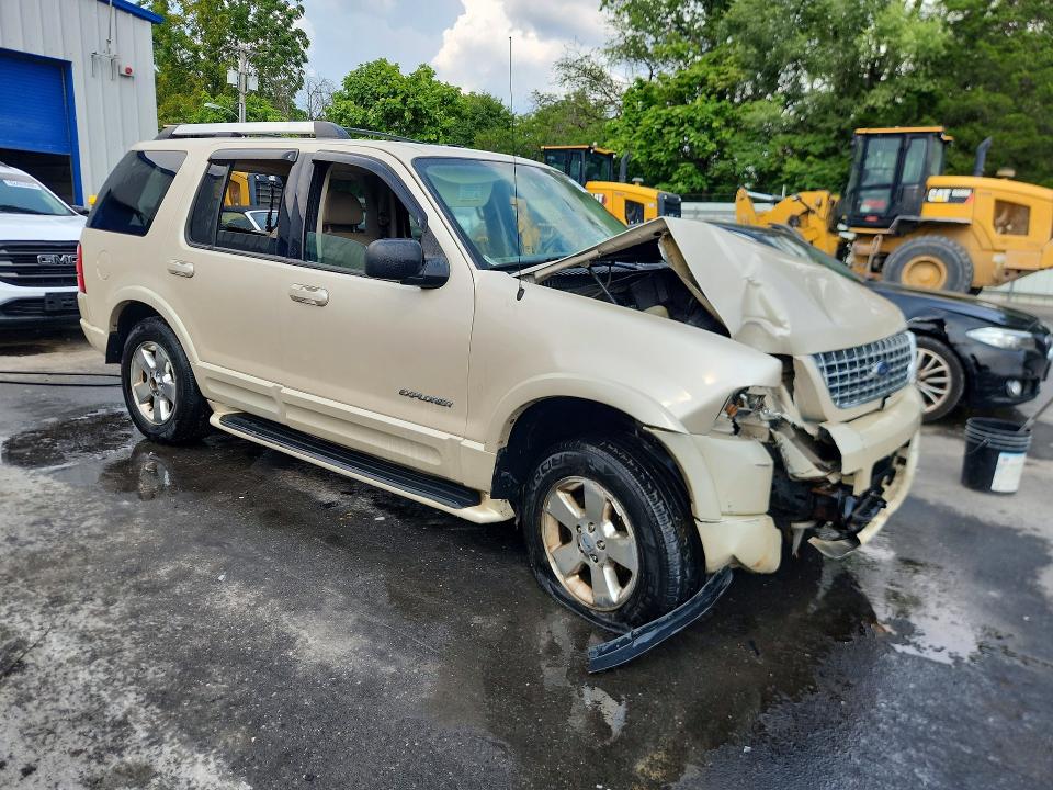 2005 Ford Explorer მანქანა იყიდება აუქციონზე, vin: 1FMDU75W25ZA00267, აუქციონის ნომერი: 62496106