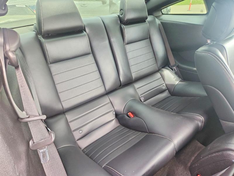 61576576 :رقم المزاد ، 1ZVBP8AM9D5214804 vin ، 2013 Ford Mustang مزاد بيع