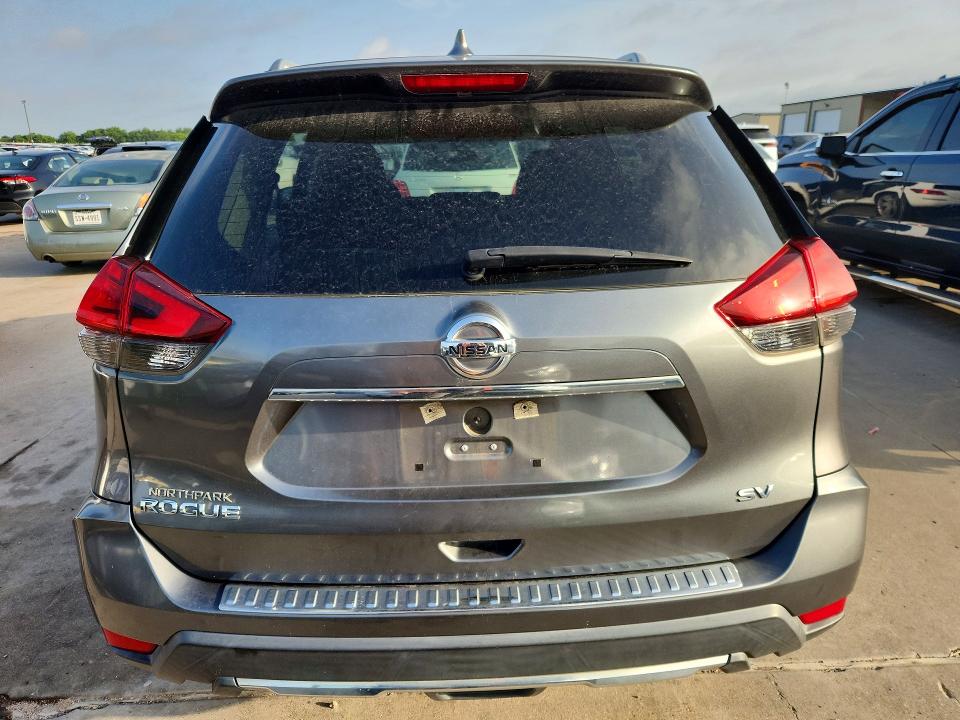 2017 Nissan Rogue მანქანა იყიდება აუქციონზე, vin: 5N1AT2MT1HC764425, აუქციონის ნომერი: 61089646