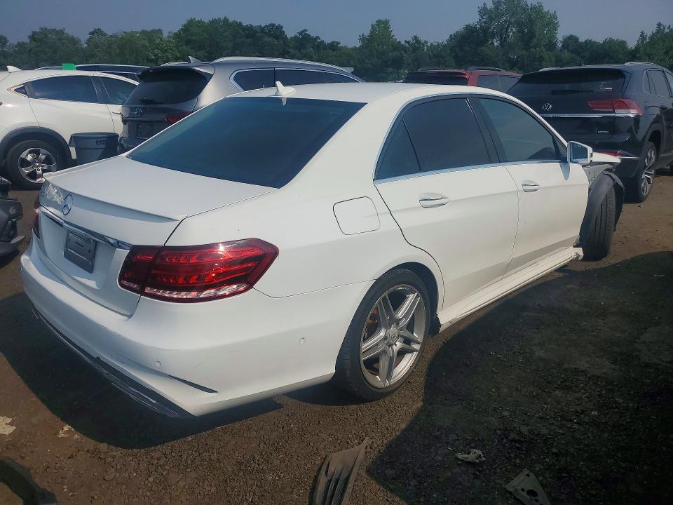 2014 Mercedes-benz E მანქანა იყიდება აუქციონზე, vin: WDDHF5KB8EA870020, აუქციონის ნომერი: 61379546