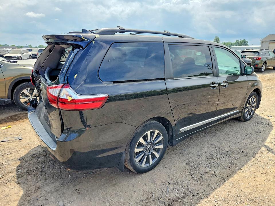 Aukcja sprzedaży 2018 Toyota Sienna, vin: 5TDDZ3DC4JS189702, numer aukcji: 61714146