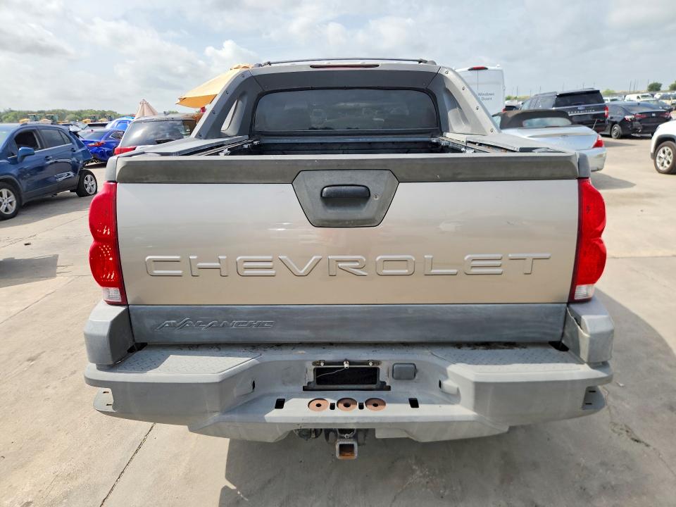 61354926 :رقم المزاد ، 3GNEK13T62G113131 vin ، 2002 Chevrolet Avalanche مزاد بيع
