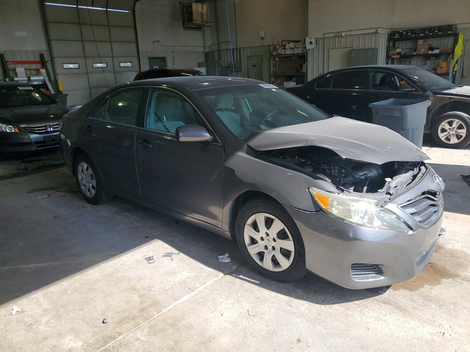58985086 :رقم المزاد ، 4T4BF3EK0AR045339 vin ، 2010 Toyota Camry مزاد بيع