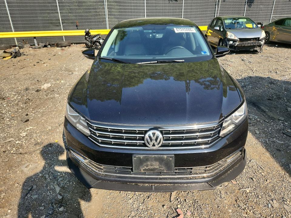 Продажа на аукционе авто 2019 Volkswagen Passat, vin: 1VWLA7A32KC006697, номер лота: 61245086