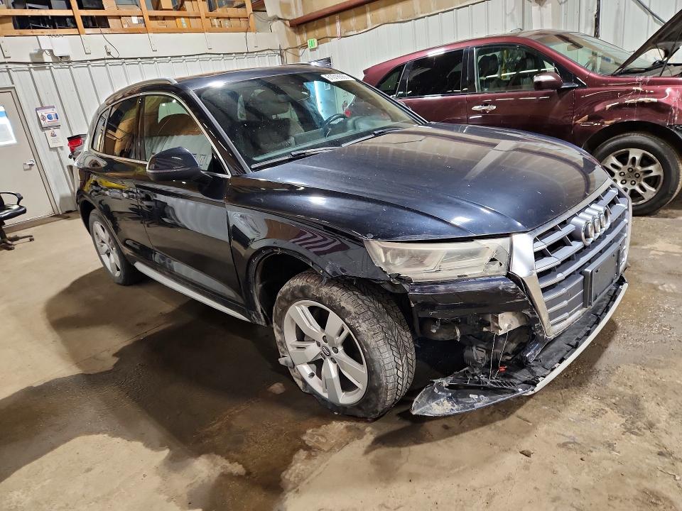 Продажа на аукционе авто 2018 Audi Q5, vin: WA1BNAFY8J2044714, номер лота: 61016566