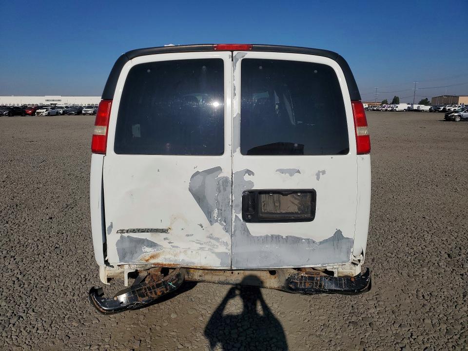 Продаж на аукціоні авто 2007 Chevrolet Express G1500, vin: 1GNFG15T171180759, номер лоту: 63208706