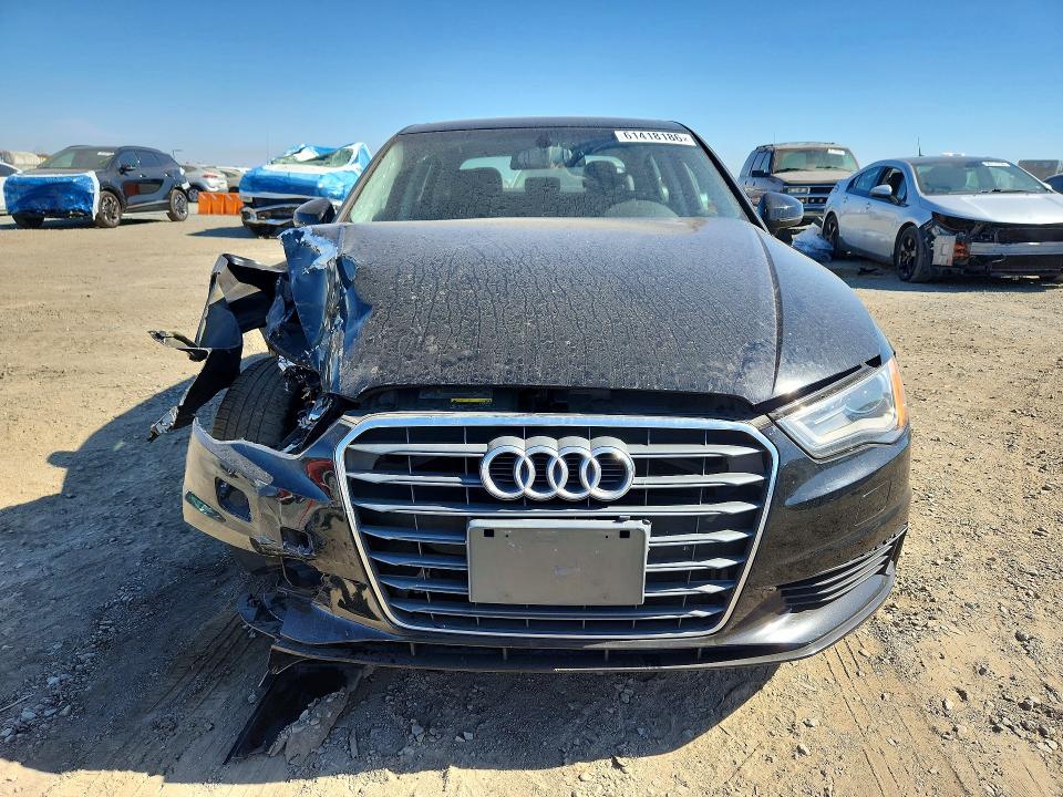 61418186 :رقم المزاد ، WAUACGFF0F1002699 vin ، 2015 Audi A3 مزاد بيع