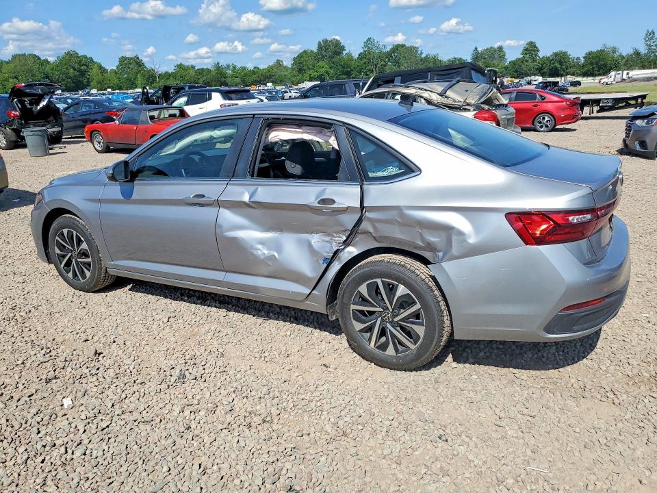 60384166 :رقم المزاد ، 3VW5X7BUXSM006900 vin ، 2025 Volkswagen Jetta مزاد بيع