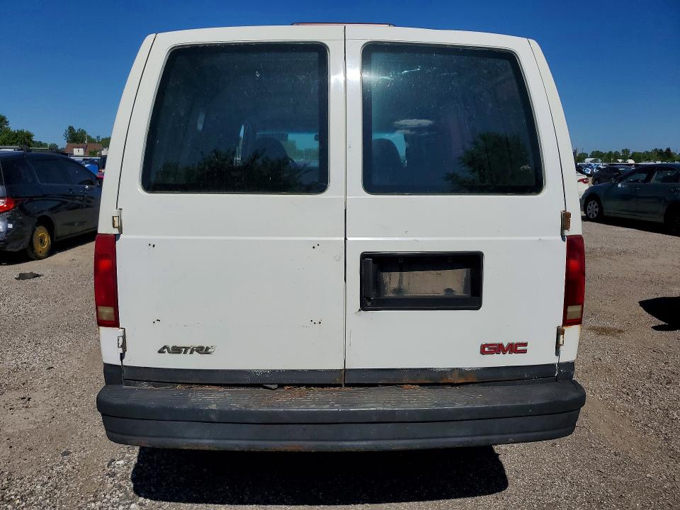 63131216 :رقم المزاد ، 1GCDM19X45B101968 vin ، 2005 Chevrolet Astro Van مزاد بيع