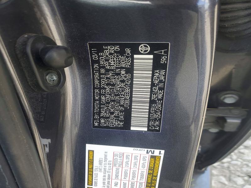 62357106 :رقم المزاد ، JTDBU4EE8B9142765 vin ، 2011 Toyota Corolla مزاد بيع