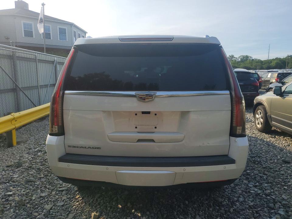 59994716 :رقم المزاد ، 1GYS4CKJ0HR167948 vin ، 2017 Cadillac Escalade مزاد بيع