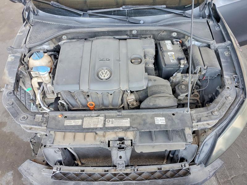 62301126 :رقم المزاد ، 1VWBP7A34CC105310 vin ، 2012 Volkswagen Passat مزاد بيع