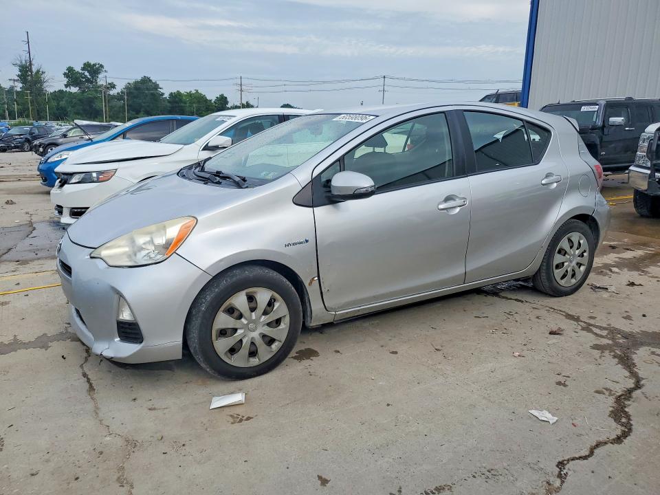 60598096 :رقم المزاد ، JTDKDTB3XC1509064 vin ، 2012 Toyota Prius C مزاد بيع
