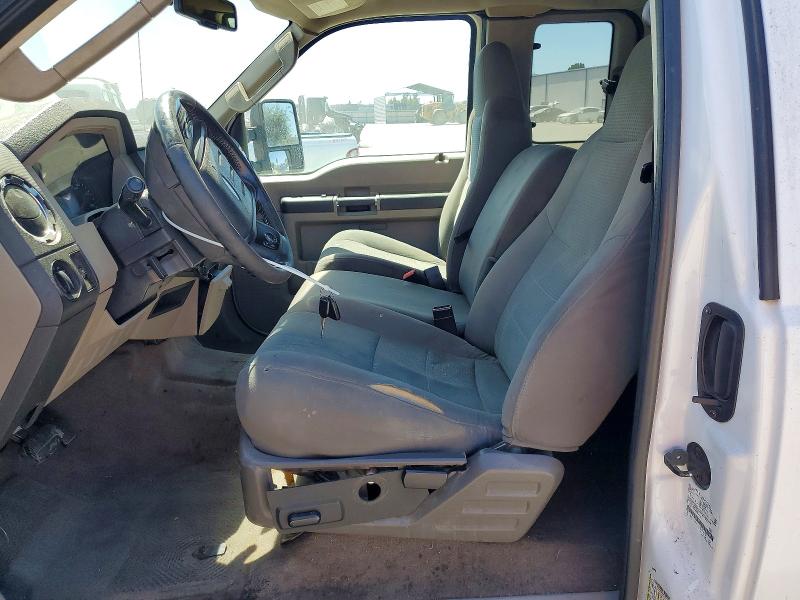 60328576 :رقم المزاد ، 1FTSX20569EB24124 vin ، 2009 Ford F250 مزاد بيع