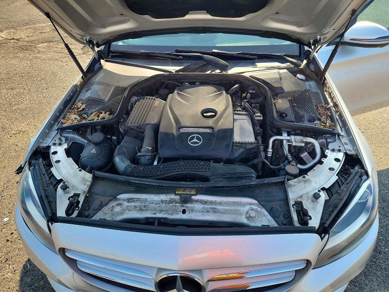 Продажа на аукционе авто 2017 Mercedes-benz C, vin: 55SWF4KB3HU195098, номер лота: 61597626