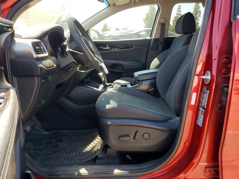 62988116 :رقم المزاد ، 5XYPG4A53KG559373 vin ، 2019 Kia Sorento مزاد بيع