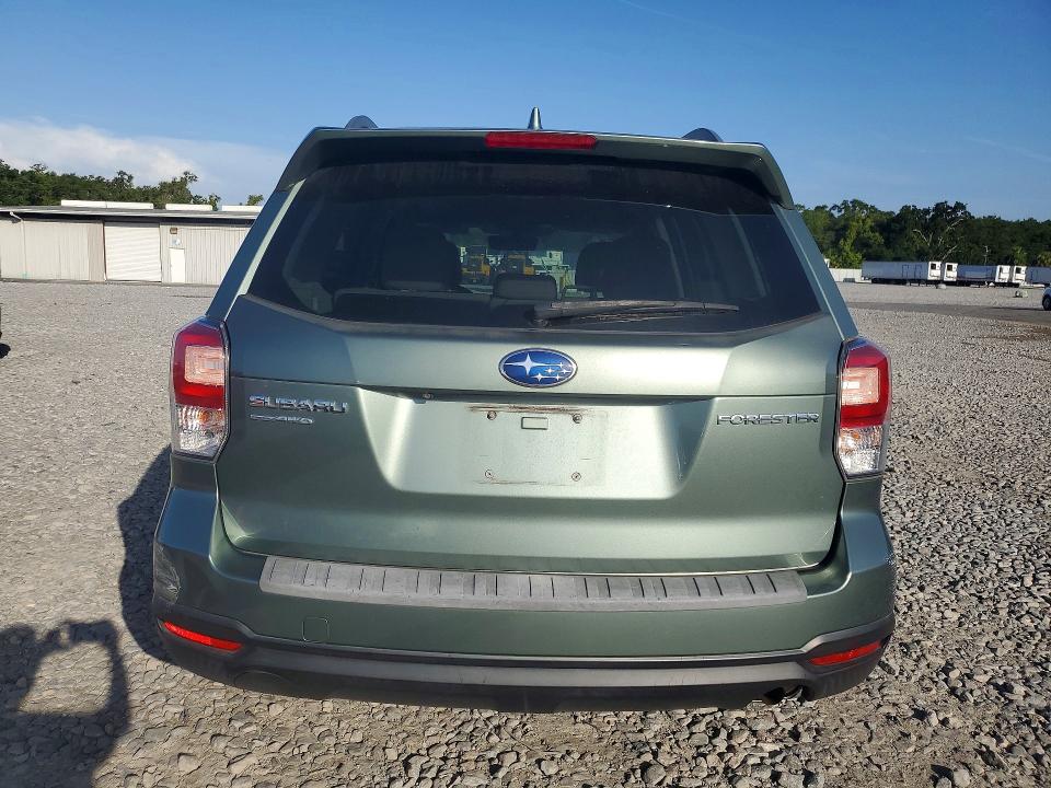 61231236 :رقم المزاد ، JF2SJAEC2JH405537 vin ، 2018 Subaru Forester مزاد بيع