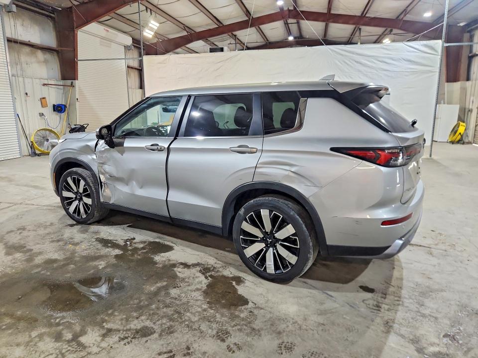 2025 Mitsubishi Outlander მანქანა იყიდება აუქციონზე, vin: JA4J4VA86SZ037167, აუქციონის ნომერი: 61035116