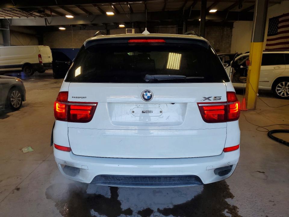 Продажа на аукционе авто 2013 Bmw X5, vin: 5UXZV8C5XD0C17383, номер лота: 62489006