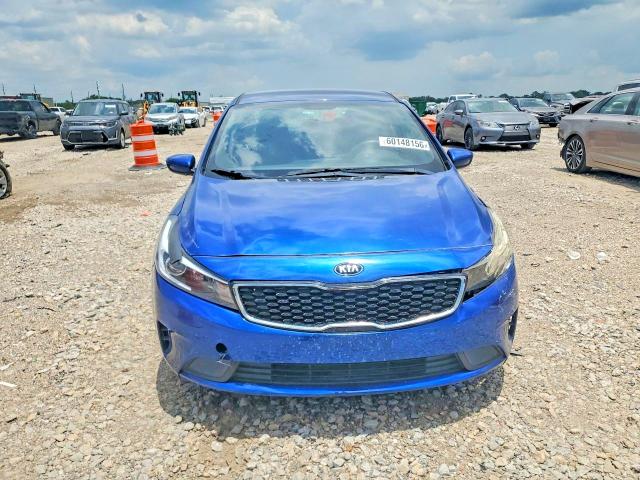 60148156 :رقم المزاد ، 3KPFK4A74HE137775 vin ، 2017 Kia Forte مزاد بيع