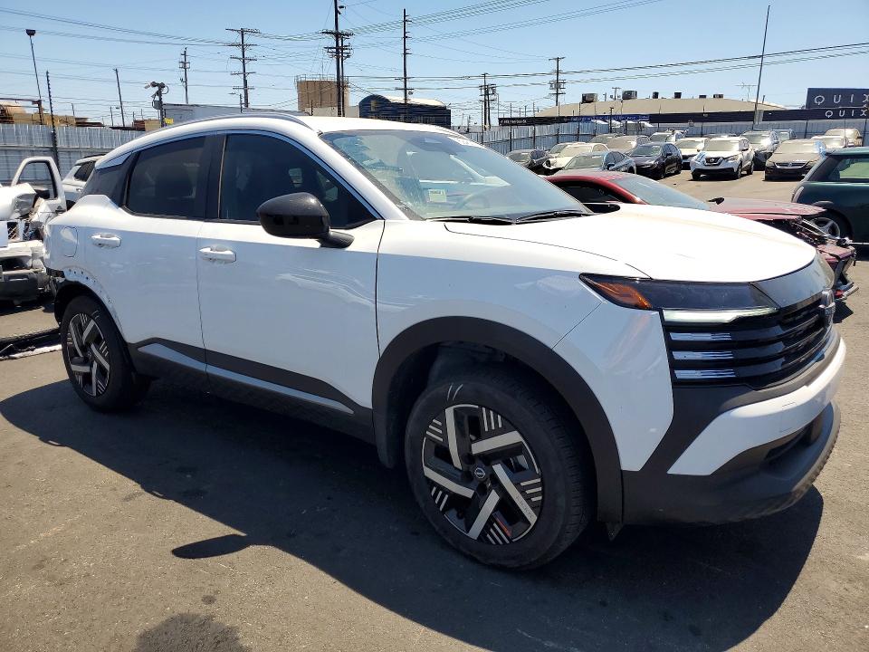 62452176 :رقم المزاد ، 3N8AP6CE4TL324526 vin ، 2026 Nissan Kicks مزاد بيع
