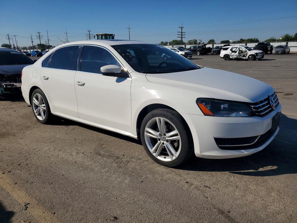 Продаж на аукціоні авто 2014 Volkswagen Passat, vin: 1VWBN7A38EC097253, номер лоту: 61373136