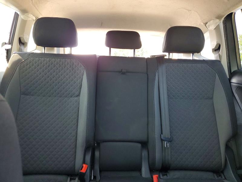 62147886 :رقم المزاد ، 3VV1B7AXXLM091347 vin ، 2020 Volkswagen Tiguan مزاد بيع