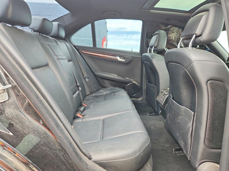 60889816 :رقم المزاد ، WDDGF8BB7AR108743 vin ، 2010 Mercedes-benz C مزاد بيع
