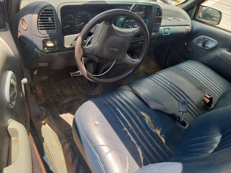 60008496 :رقم المزاد ، 1GCGC24K6SZ196893 vin ، 1995 Chevrolet Gmt-400 مزاد بيع