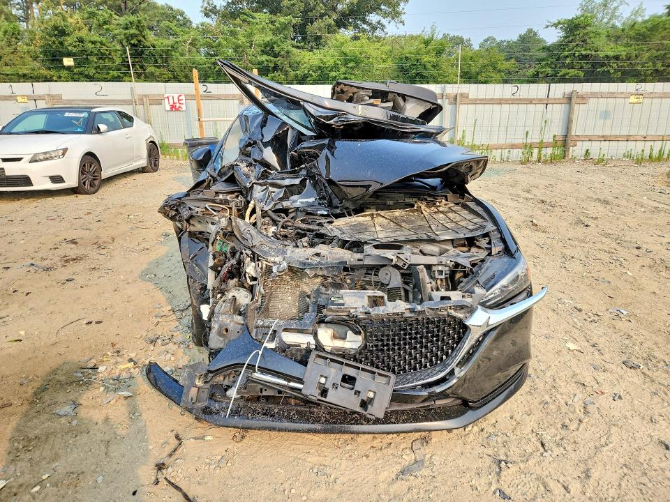 61075716 :رقم المزاد ، JM1GL1VM1L1526725 vin ، 2020 Mazda 6 مزاد بيع