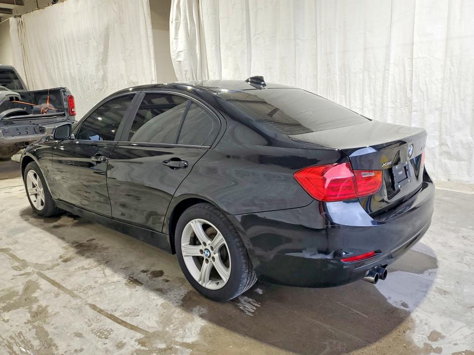 2013 Bmw 328 მანქანა იყიდება აუქციონზე, vin: WBA3B5C55DF592894, აუქციონის ნომერი: 59777276