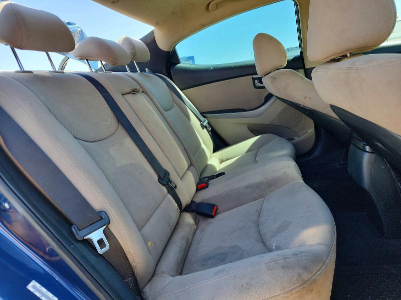 62311246 :رقم المزاد ، KMHDH4AEXFU304168 vin ، 2015 Hyundai Elantra مزاد بيع
