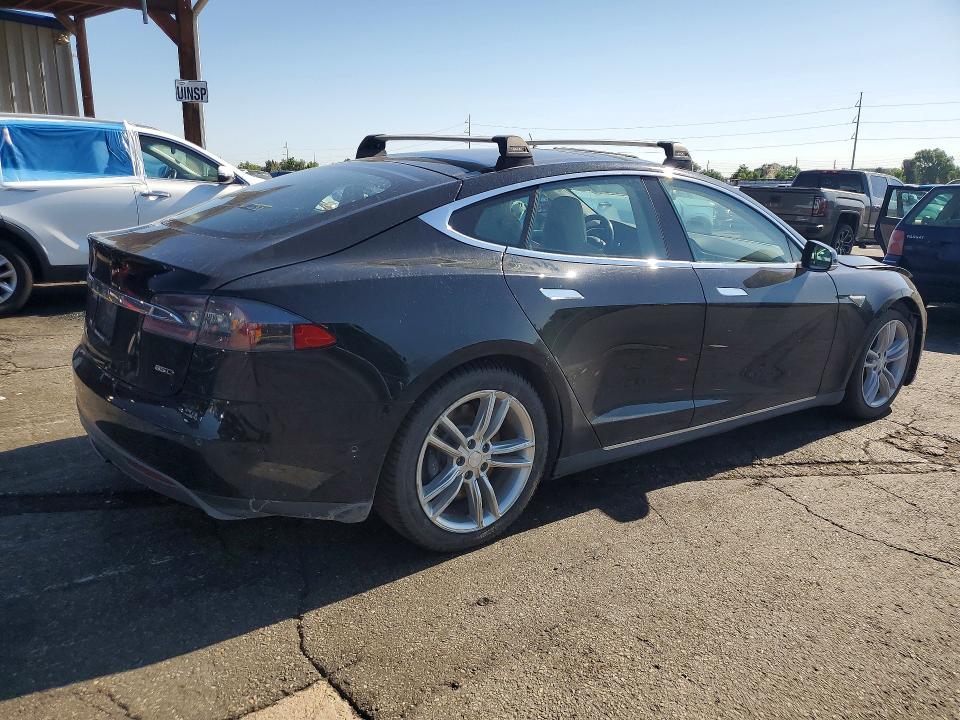Продажа на аукционе авто 2015 Tesla Model S, vin: 5YJSA1E25FF112714, номер лота: 60525356
