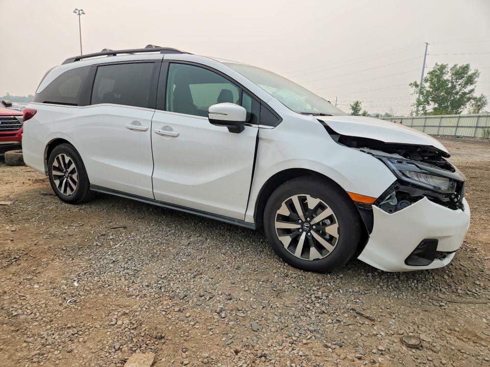 61404936 :رقم المزاد ، 5FNRL6H65TB042096 vin ، 2026 Honda Odyssey مزاد بيع
