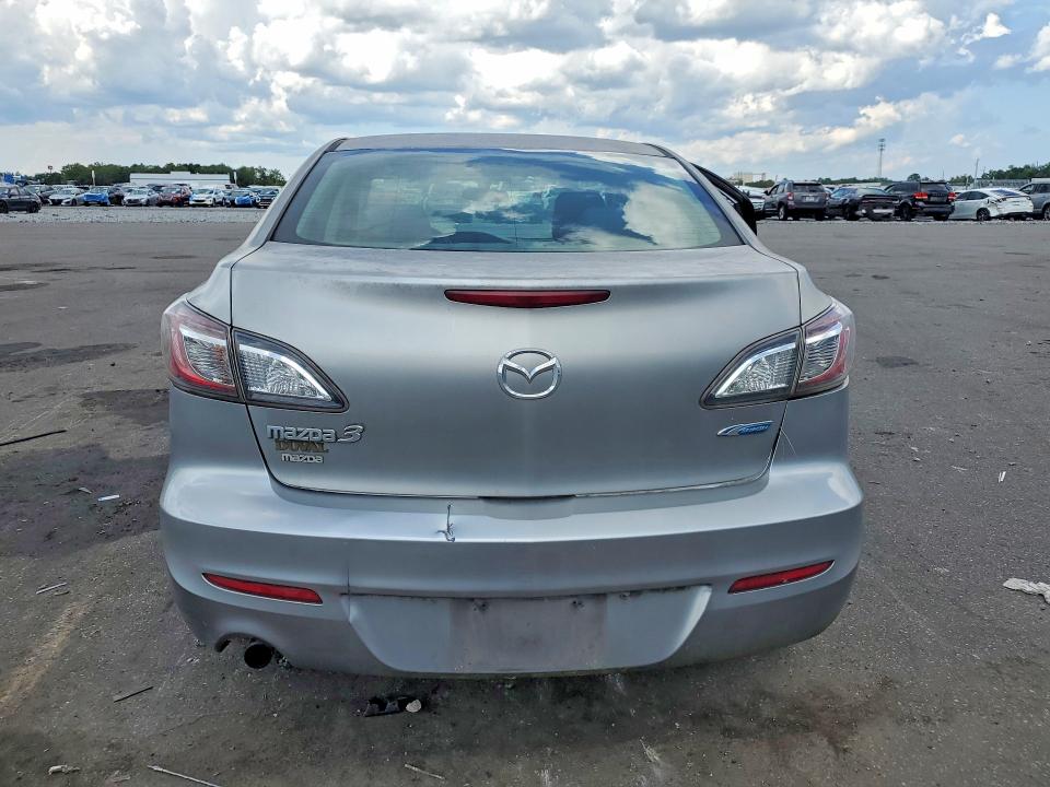 2013 Mazda 3 მანქანა იყიდება აუქციონზე, vin: JM1BL1U76D1809872, აუქციონის ნომერი: 61090626