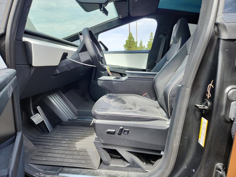 2024 Tesla Cybertruck მანქანა იყიდება აუქციონზე, vin: 7G2CEHED4RA011892, აუქციონის ნომერი: 61803466