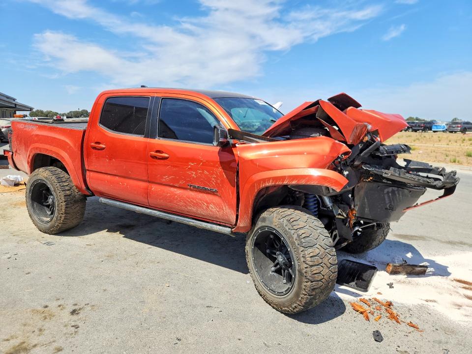 Продажа на аукционе авто 2017 Toyota Tacoma, vin: 3TMCZ5AN6HM050579, номер лота: 97685105