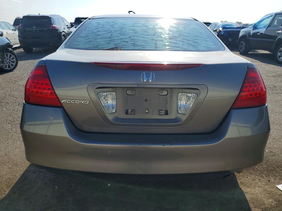 2006 Honda Accord მანქანა იყიდება აუქციონზე, vin: 1HGCM56726A144589, აუქციონის ნომერი: 60780886