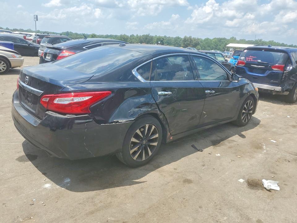 59291206 :رقم المزاد ، 1N4AL3AP3JC261816 vin ، 2018 Nissan Altima مزاد بيع