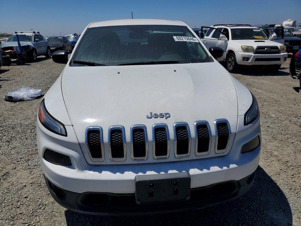60215046 :رقم المزاد ، 1C4PJLAB6GW113892 vin ، 2016 Jeep Cherokee مزاد بيع