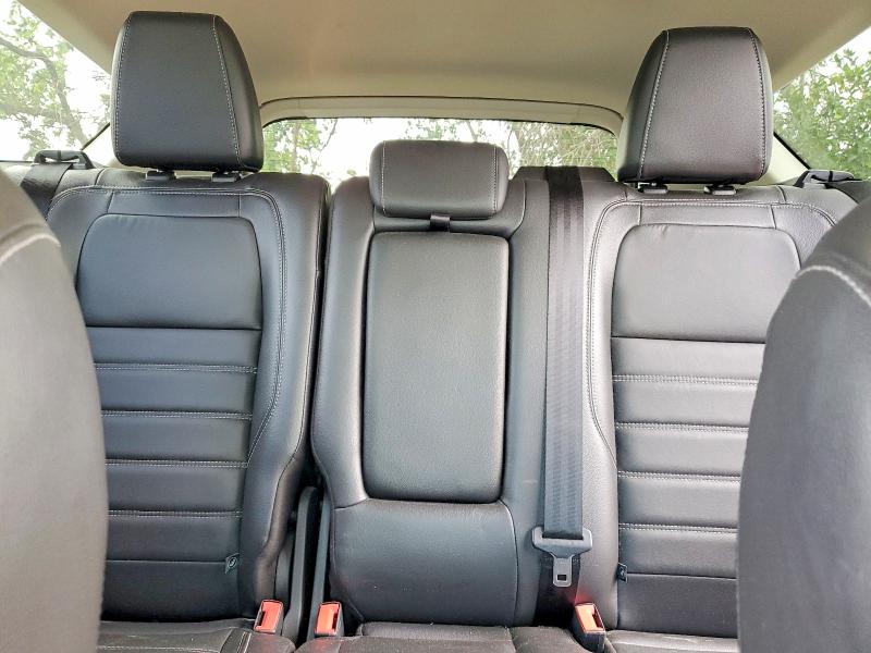 62324686 :رقم المزاد ، 1FMCU9J95HUA74405 vin ، 2017 Ford Escape مزاد بيع