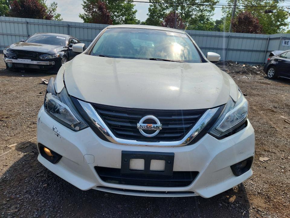 Продаж на аукціоні авто 2017 Nissan Altima, vin: 1N4AL3AP6HC149974, номер лоту: 60252256