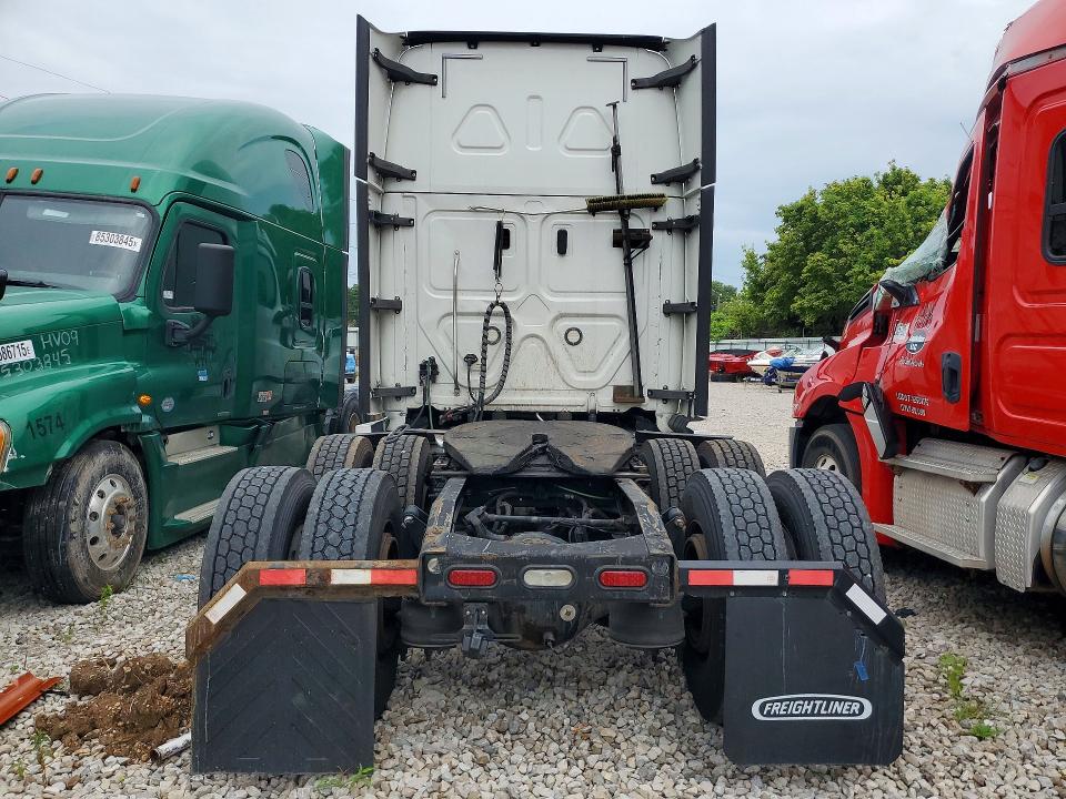 Продажа на аукционе авто 2020 Freightliner Cascadia 126, vin: 3AKJHHDR8LSLU5524, номер лота: 61395206